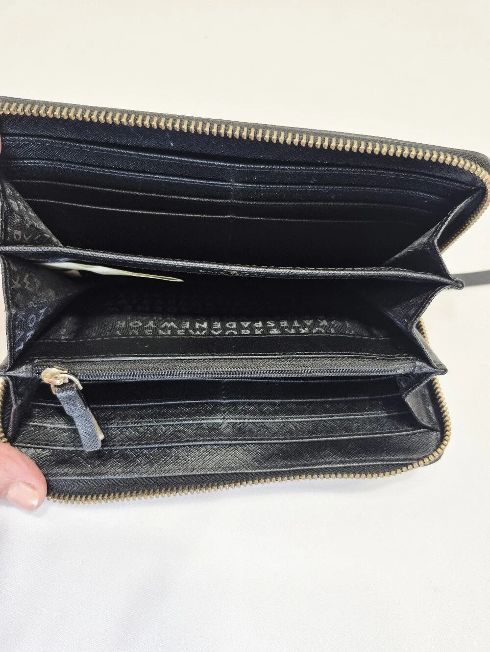KATE SPADE Laurel Way Neda Saffiano Leather Large Black Ziparound Wallet